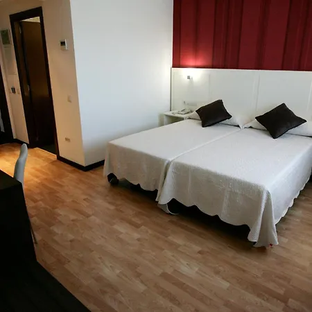 La Bastida 3*