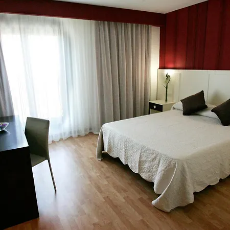 La Bastida 3*